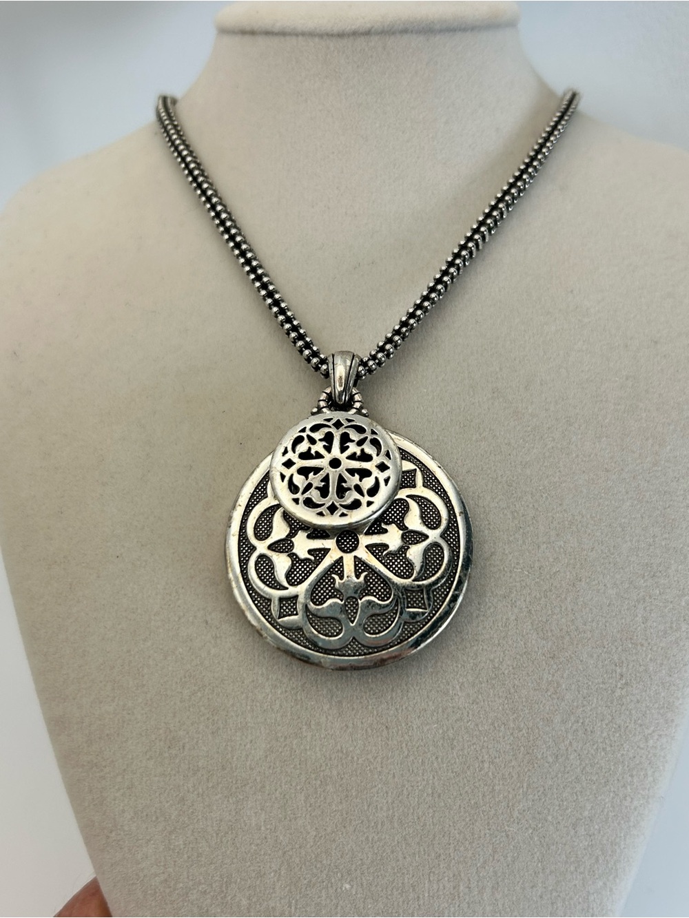 Brighton Ferrara Necklace 18" - 20" Silver Plated JL2560 Round Disk Pendants